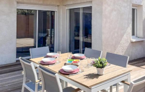 3 Bedroom Gorgeous Home In Andernos-Les-Bains